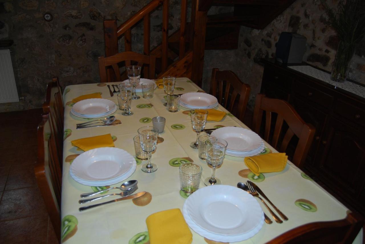 Villa Cal Tort Maia de Montcal Esterno foto