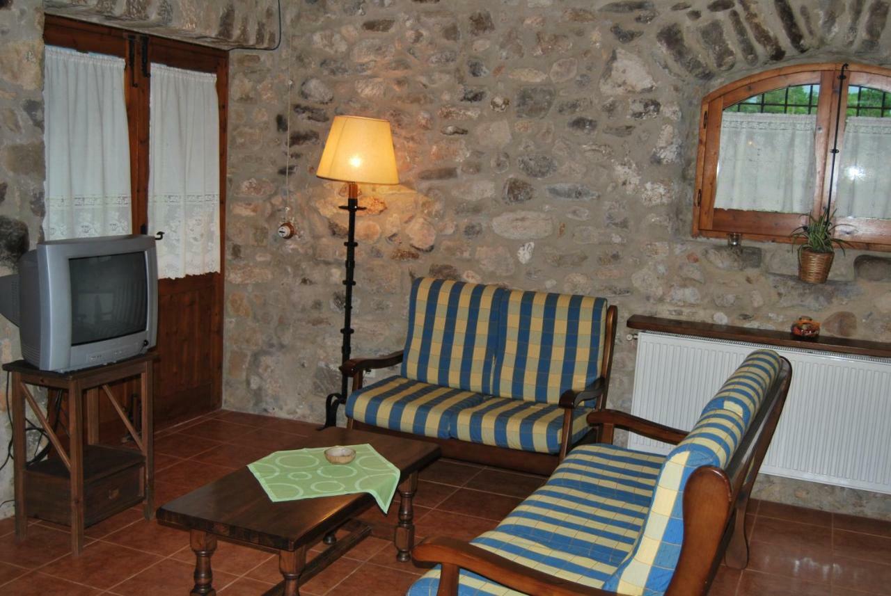 Villa Cal Tort Maia de Montcal Esterno foto