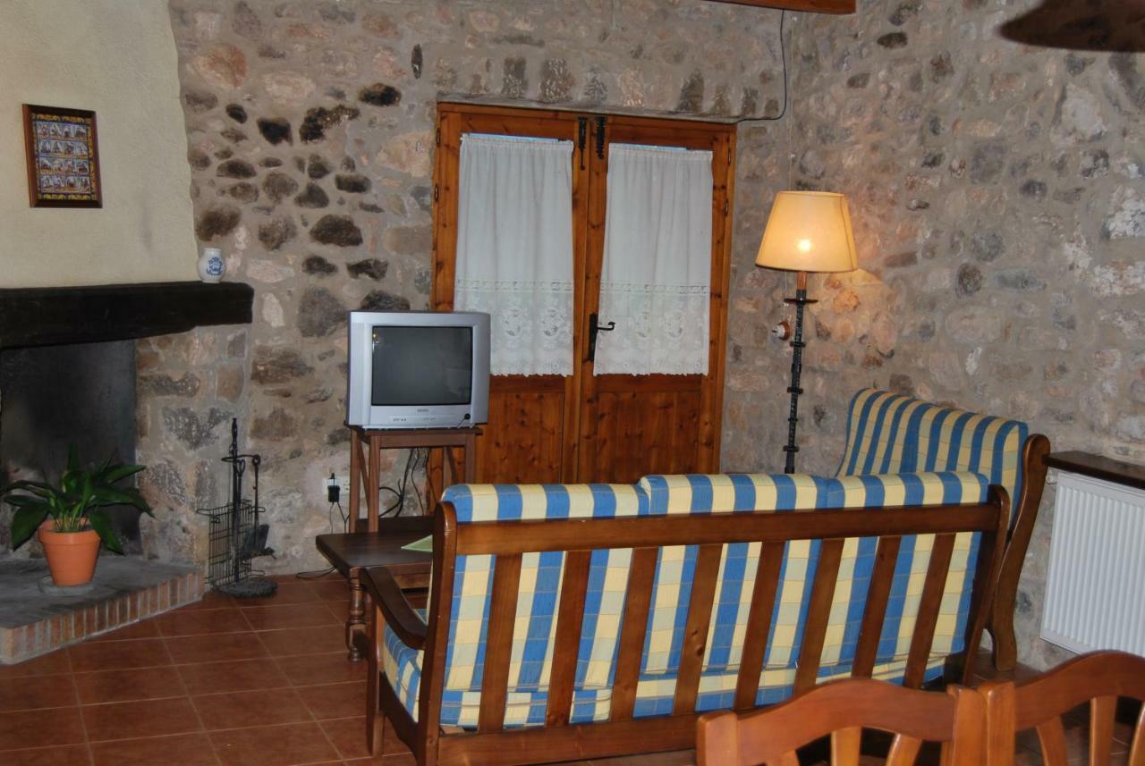 Villa Cal Tort Maia de Montcal Esterno foto
